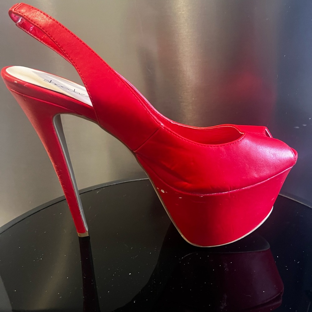 Elegant Red Platform Slingback Heels